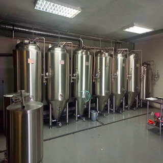 啤酒發酵設備-山東豪魯啤酒設備廠家 啤酒發酵設備-山東豪魯啤酒設備廠家